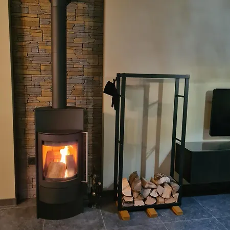 Am Berg Hohenfels-Essingen