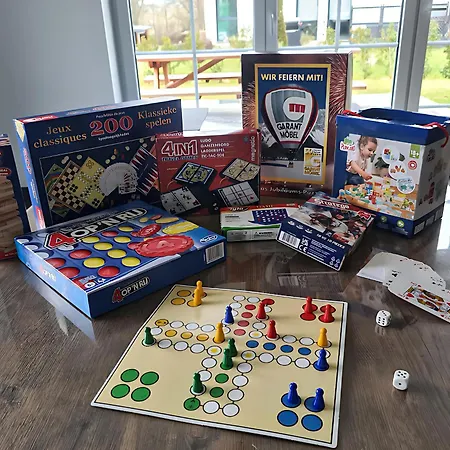 Am Berg * Hohenfels-Essingen