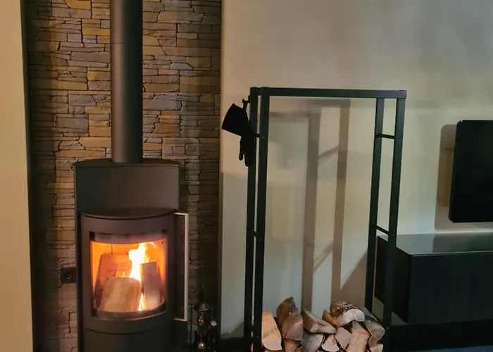 Am Berg Hohenfels-Essingen