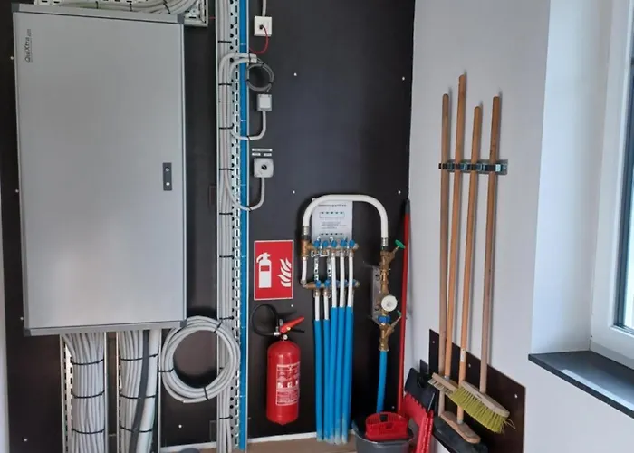 Am Berg Hohenfels-Essingen